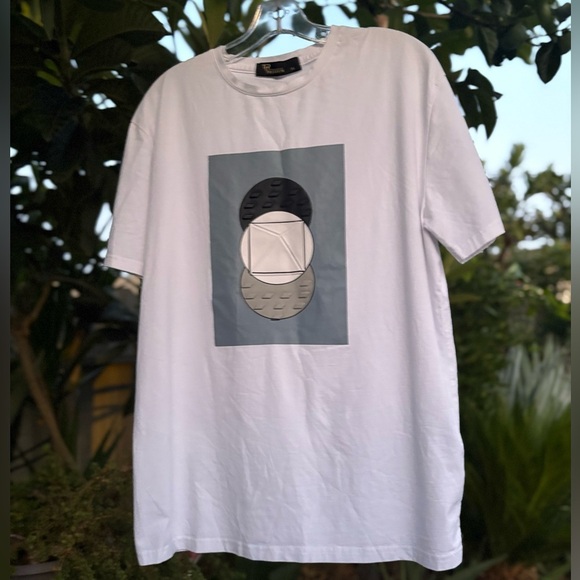 T.R Premium White Cotton Blend 3D Abstract Graphic T-Shirt Size XL - Picture 1 of 7